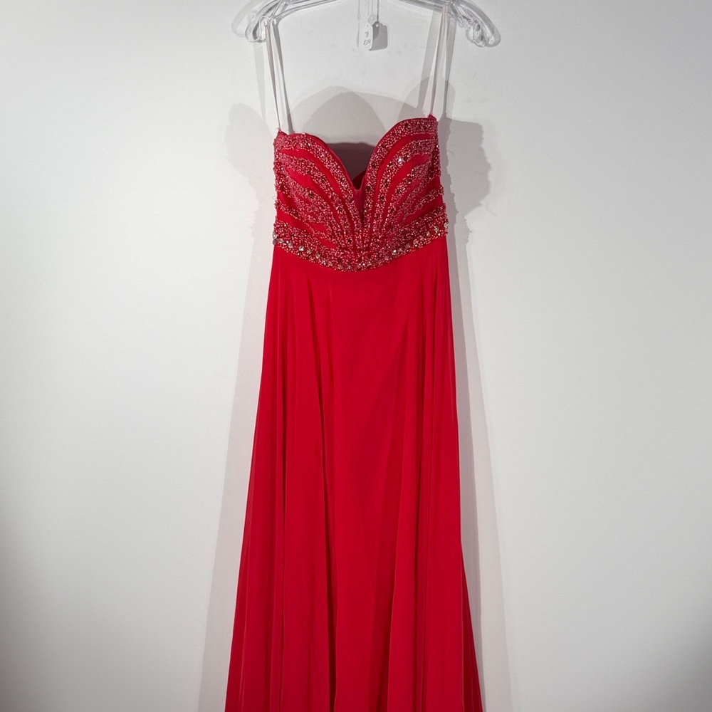 Elegant Strapless Red Evening Dress
